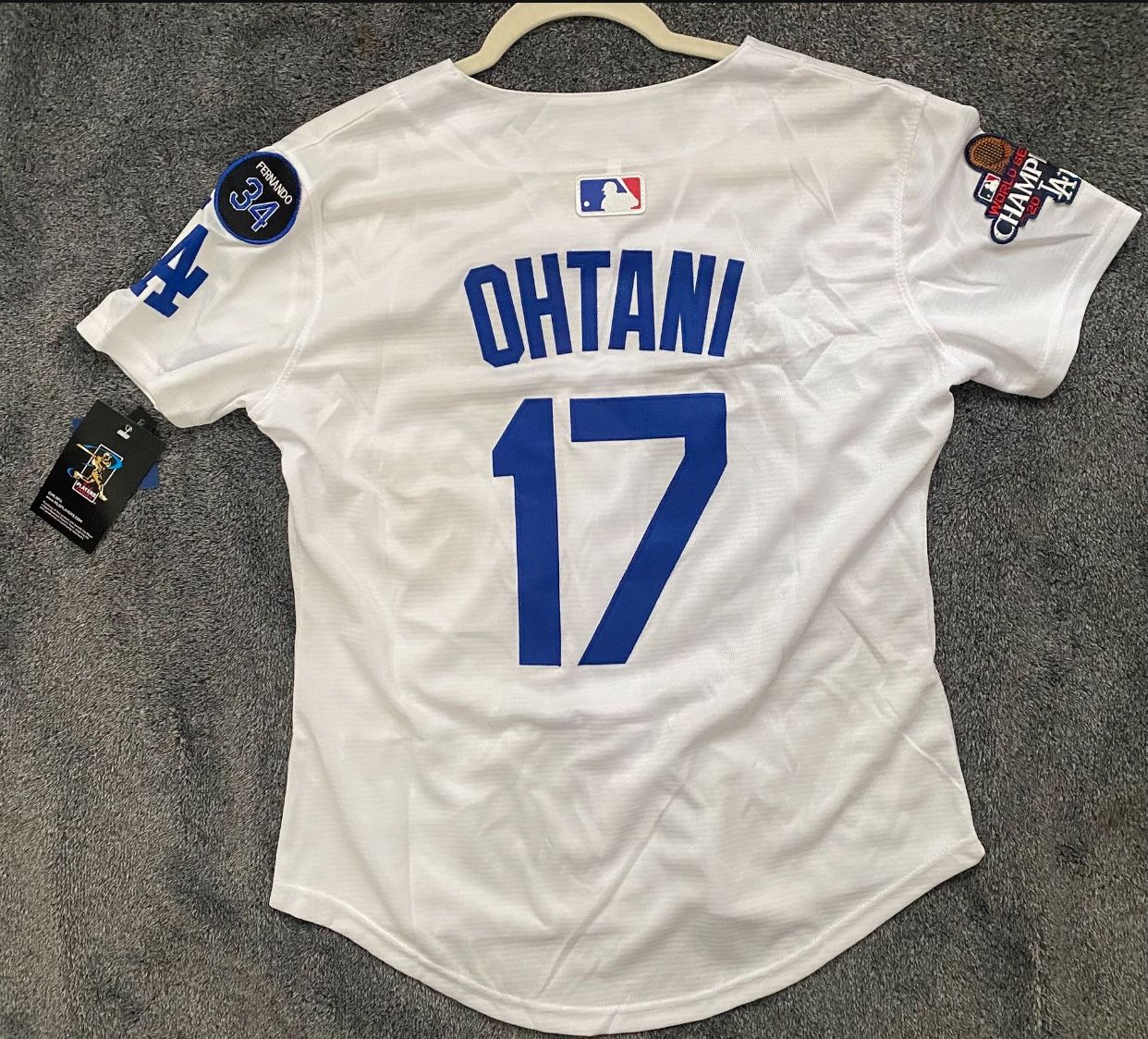 Women White World Series Patch Ohtani Los Angeles Dodgers Jerseys #17 With Valenzuela Patch large