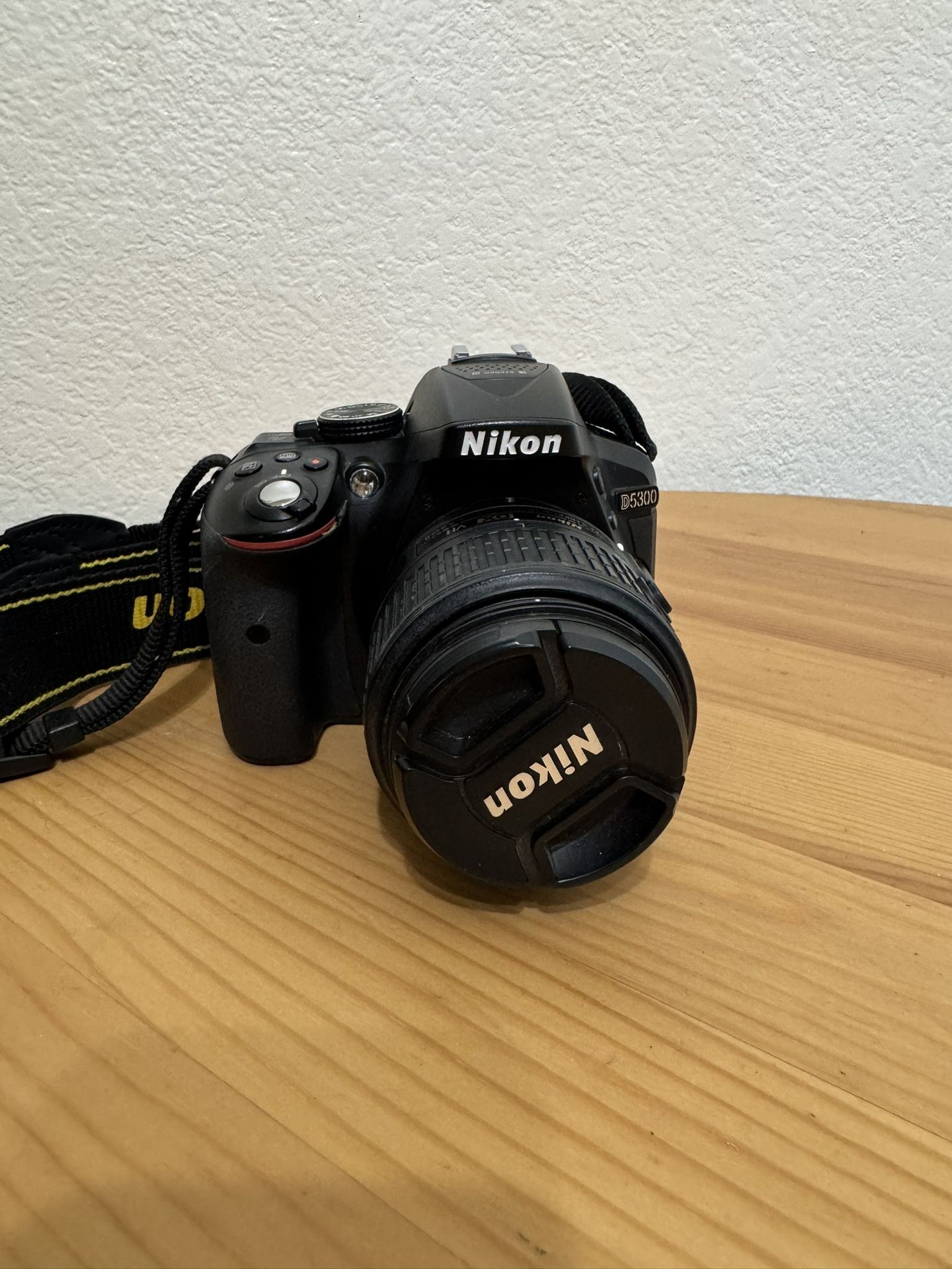 Nikon D5300 Great Condition