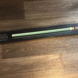 Star Wars Luke Skywalker Lightsaber Force FX Collectible 