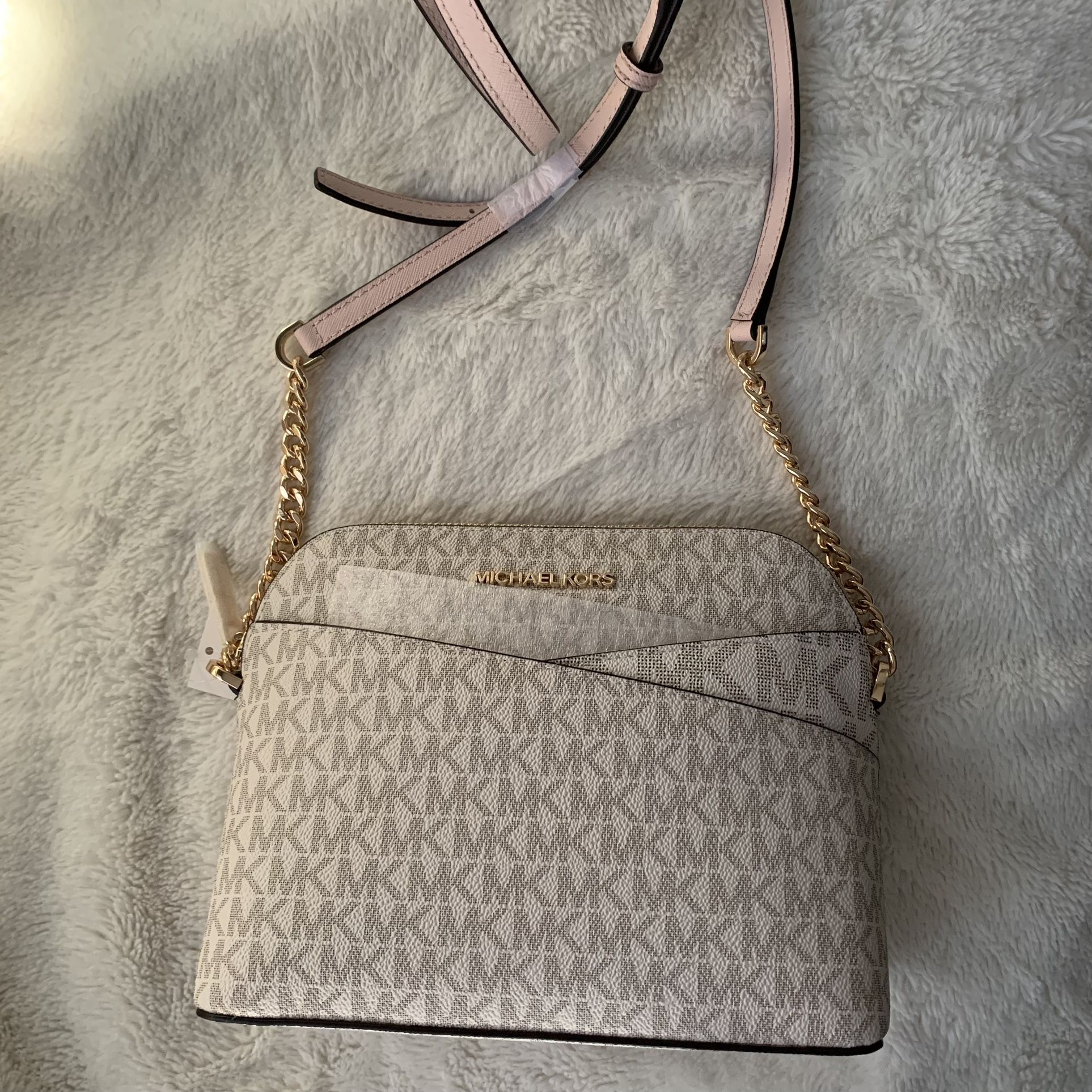 Michael Kors Crossbody Bag