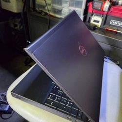 Dell 15.6" in. Laptop. Windows 11, i7, 16gb ram, 512 GB, NVIDIA GPU - $190 