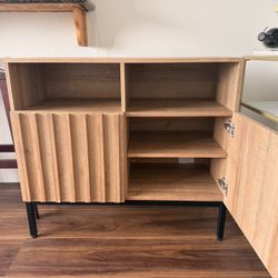 Credenza/TV Stand/