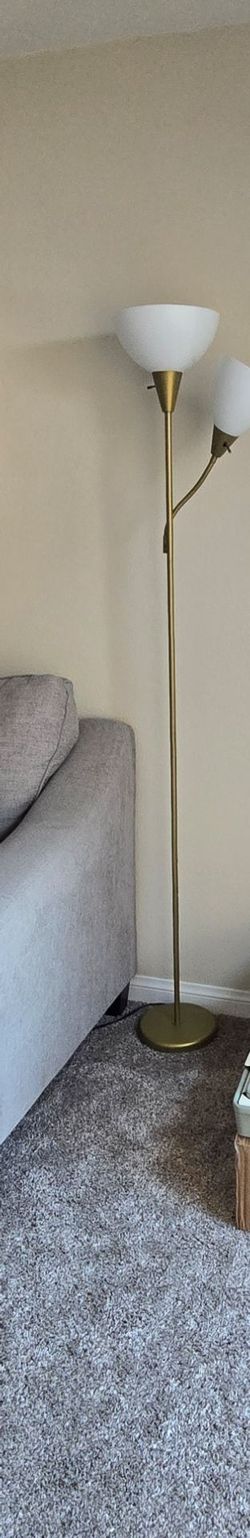 Gold 2-light floor lamp