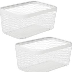 2 Baskets for  10$ Excellent condition  !