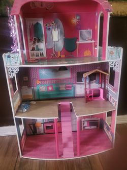 4 Ft Doll House 