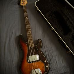 Fender American Standard Precision Bass 1996 - 50th Anniversary model.
