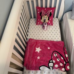 DaVinci Kalani 4-in-1 Crib + Colgate Eco Classica Mattress (Packed & Ready)