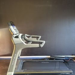 Like New Matrix T30 Treadmill
