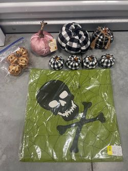 Lot Of 15pcs Halloween/Fall Decor Lot 🎃$10 For ALL🎃