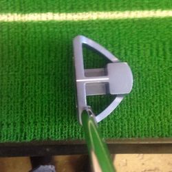 RH Finesse Square Two Putter