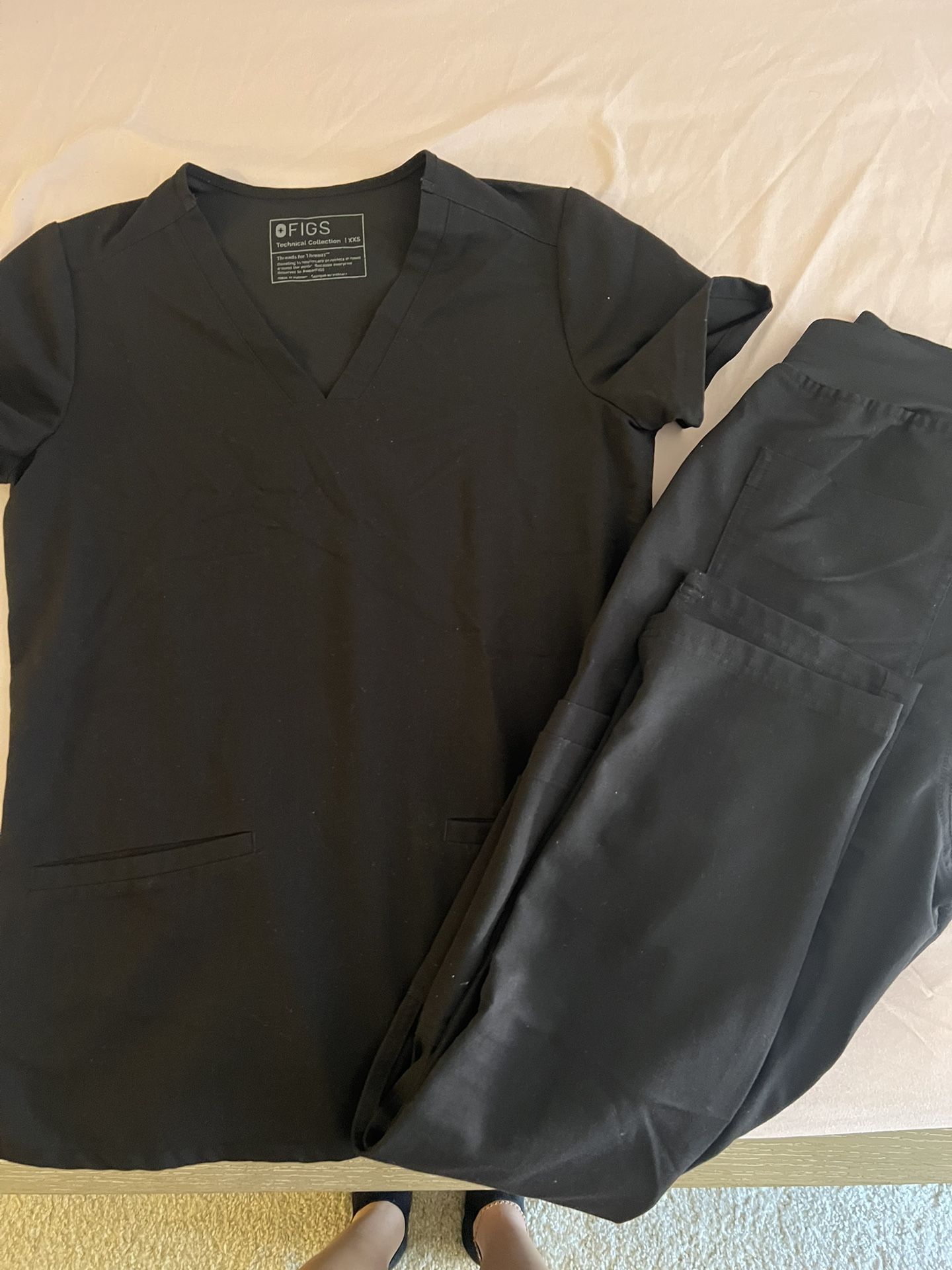 FIGS Scrubs