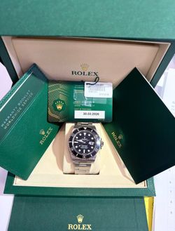 Rolex submariner brand new unworn watch