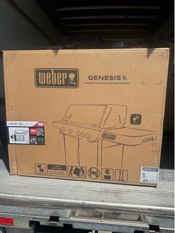 Weber Genesis S-435 Stainless Steel 4 -Burner Natural Gas Grill 1 -Side Burn..