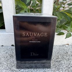 Dior sauvage Elixir 