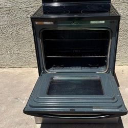 Whirlpool Stainless Steel Glass Top Electric Range - Works Great