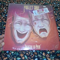 MOTLEY CRUE "Theatre of Pain" LP Original 1985 Elektra First Press VG++ / EX