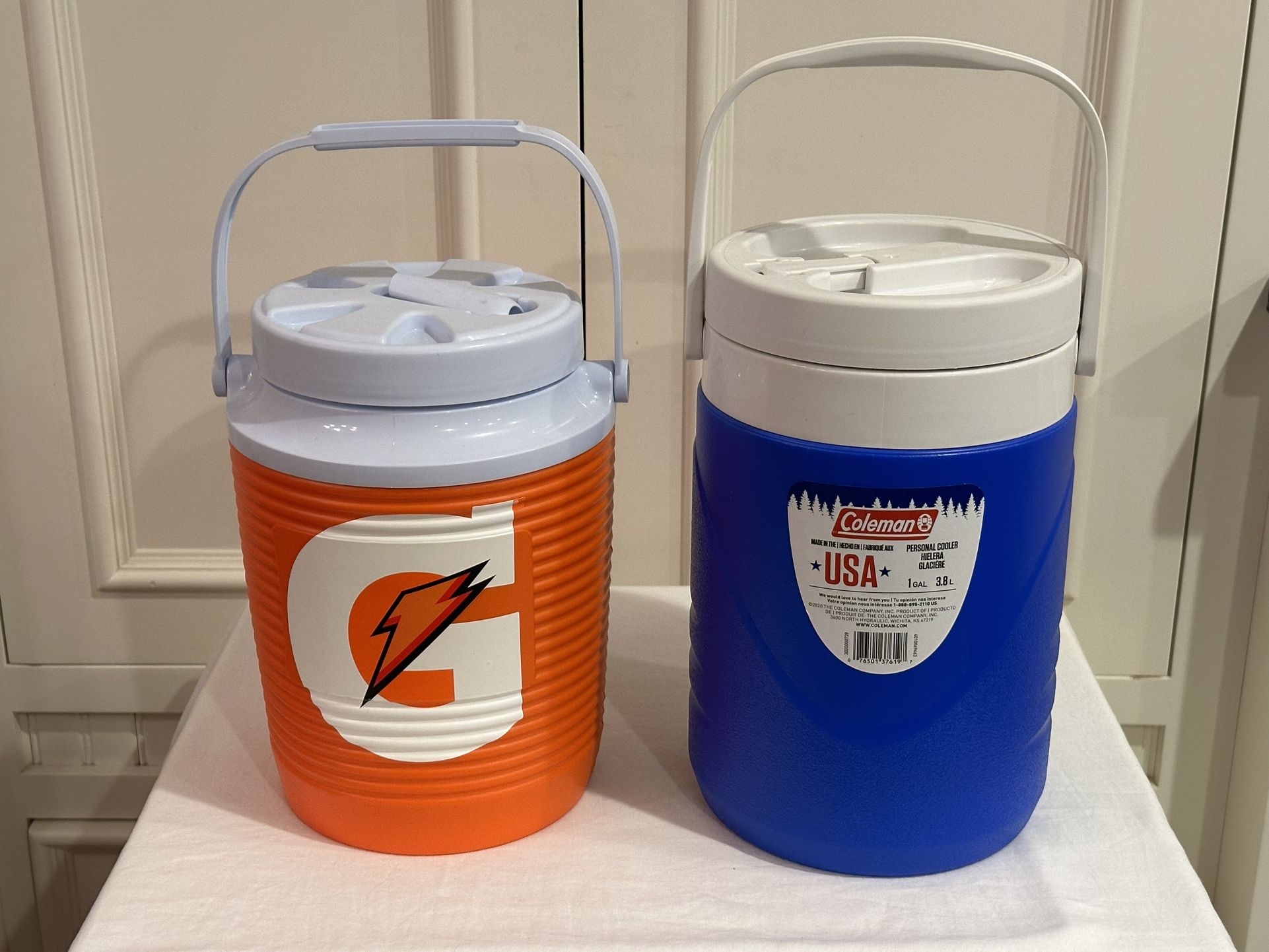 2 New Coleman & Near New Gatorade Gallon Cooler Water Jugs