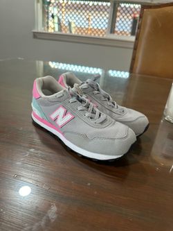 Girls new balance size 1y