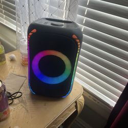 Onn Party Speaker Box 