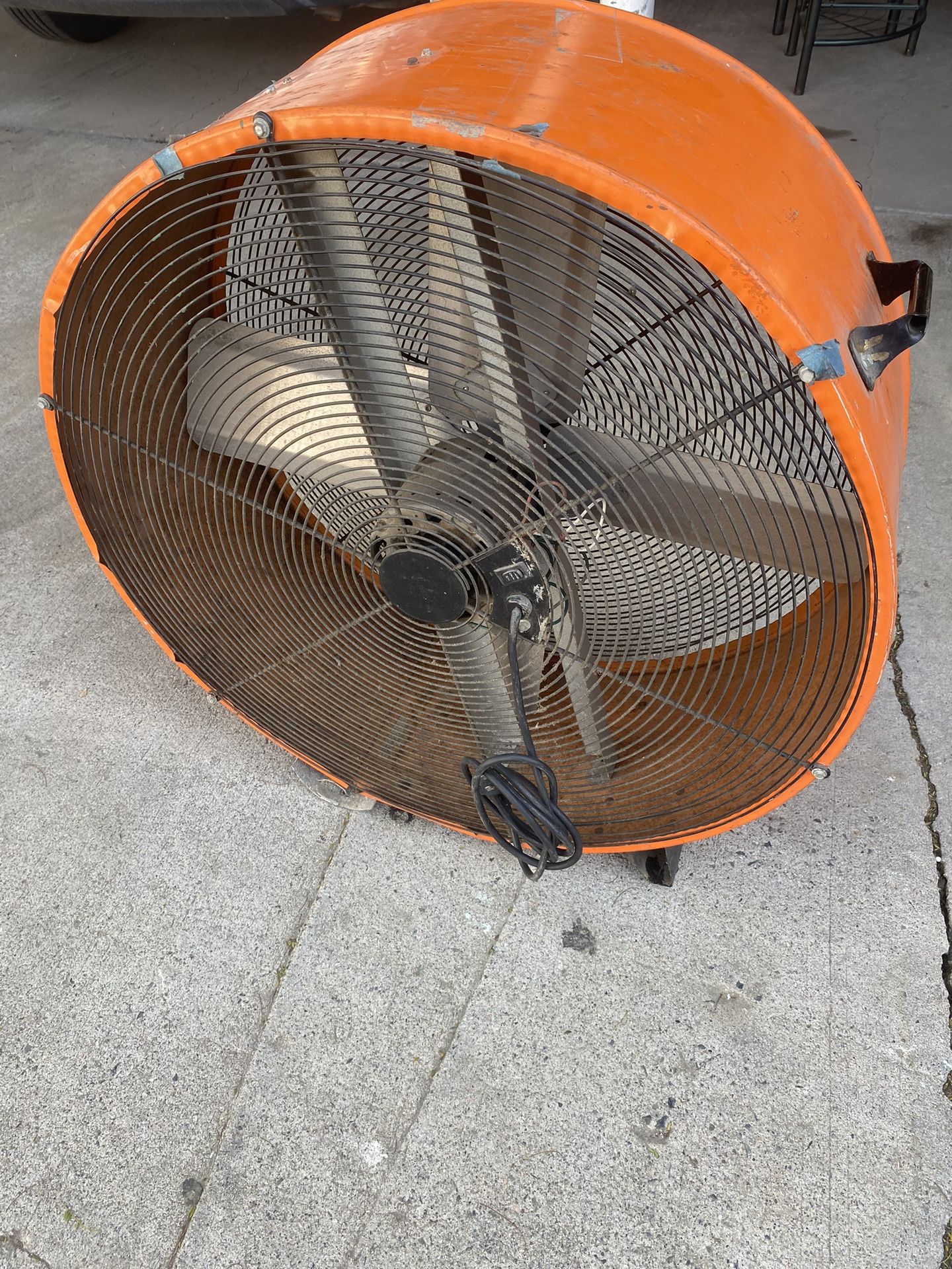 Heavy Duty Fan 30”