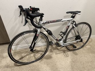 Trek 5000 Full Carbon Upgraded Size 54