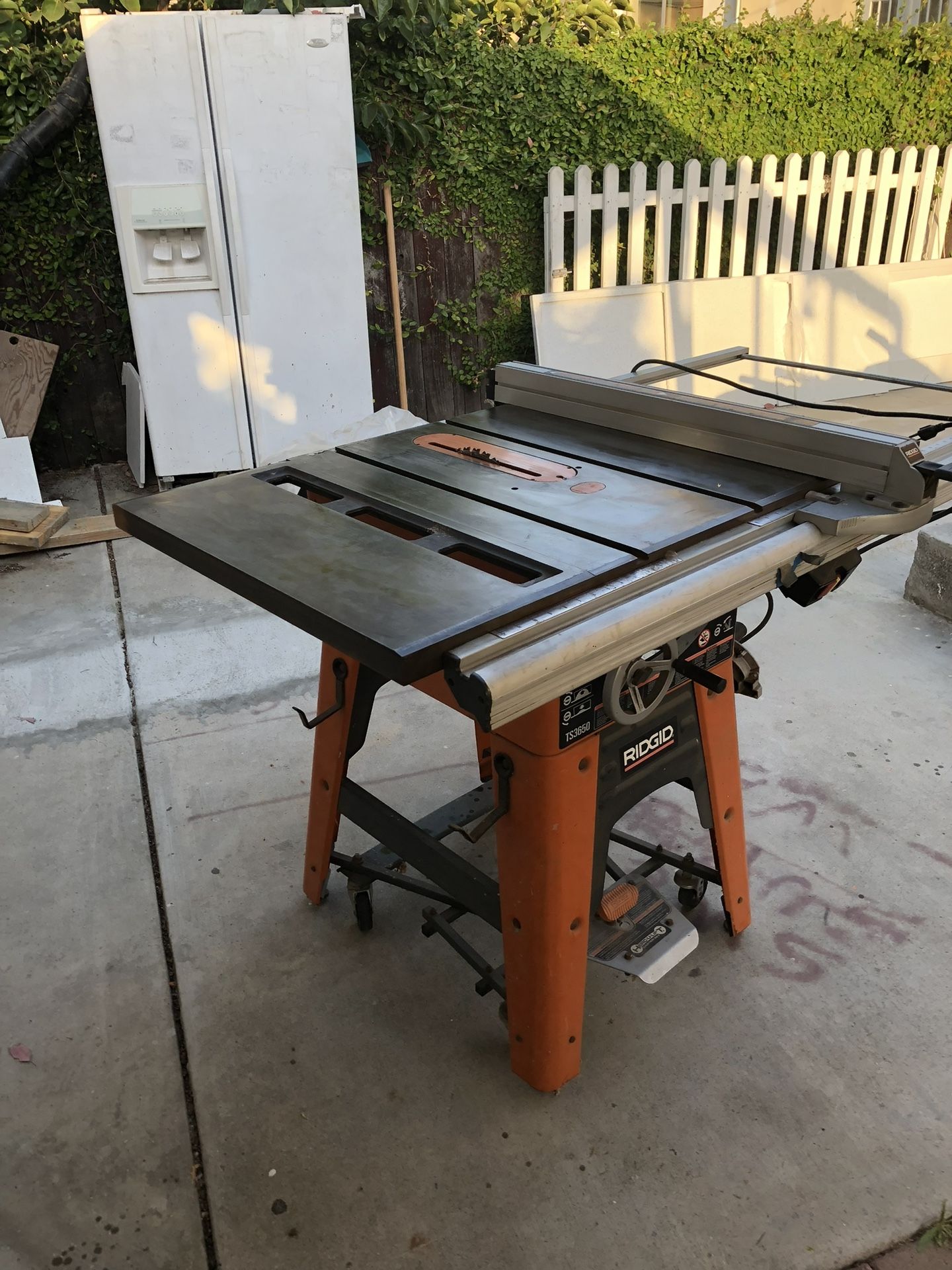 Ridgid Table Saw TS3650