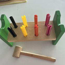 Wood Toy With Hammer 