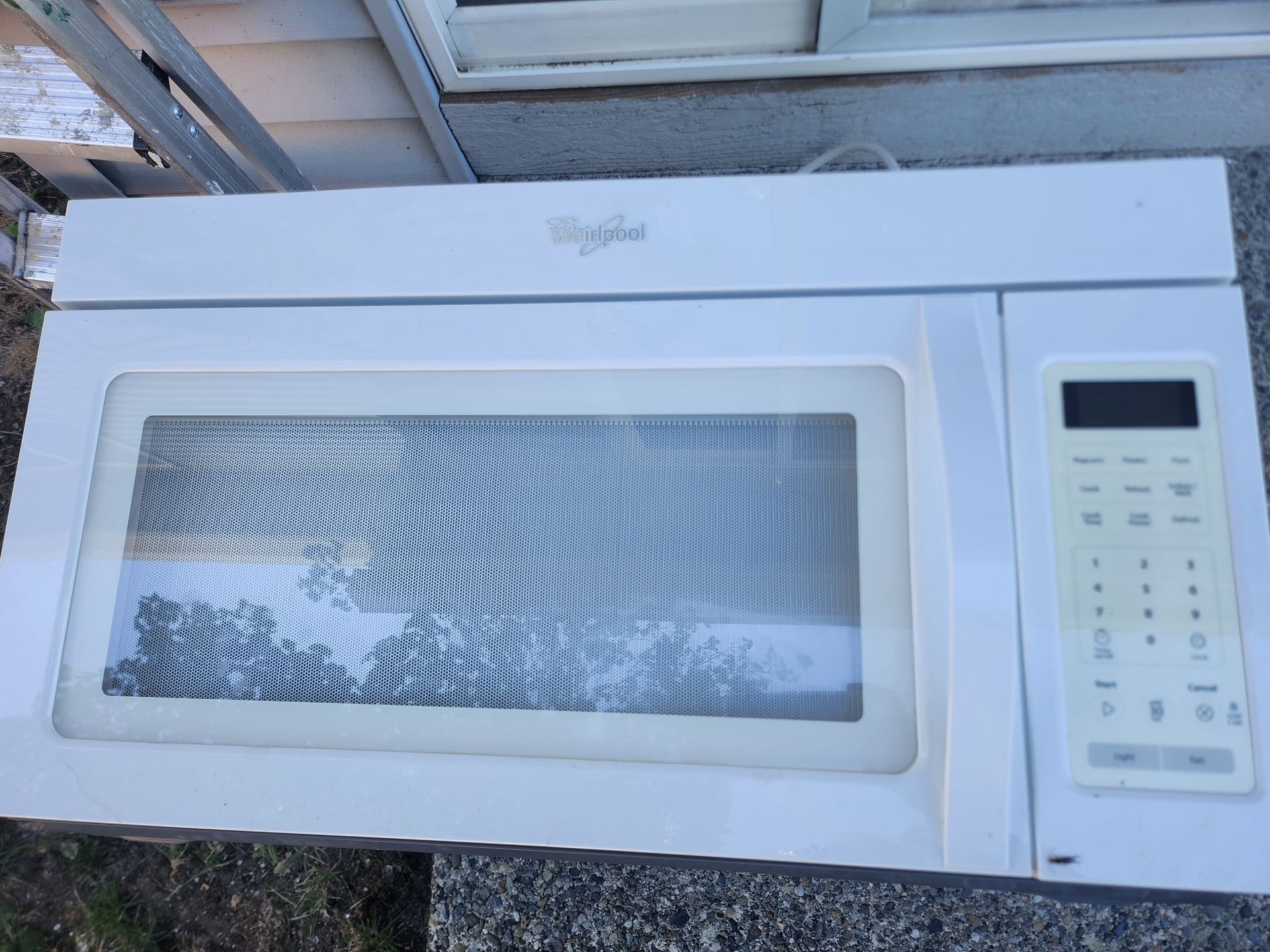 Free - Over Range microwave - Pickup In Renton, WA
