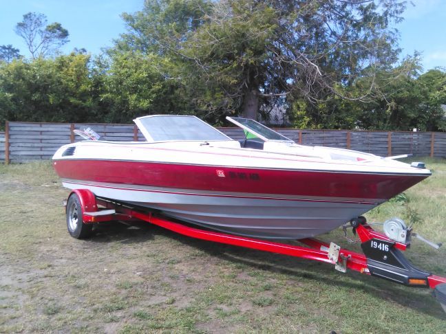 1989 Arriva 2050 Bowrider