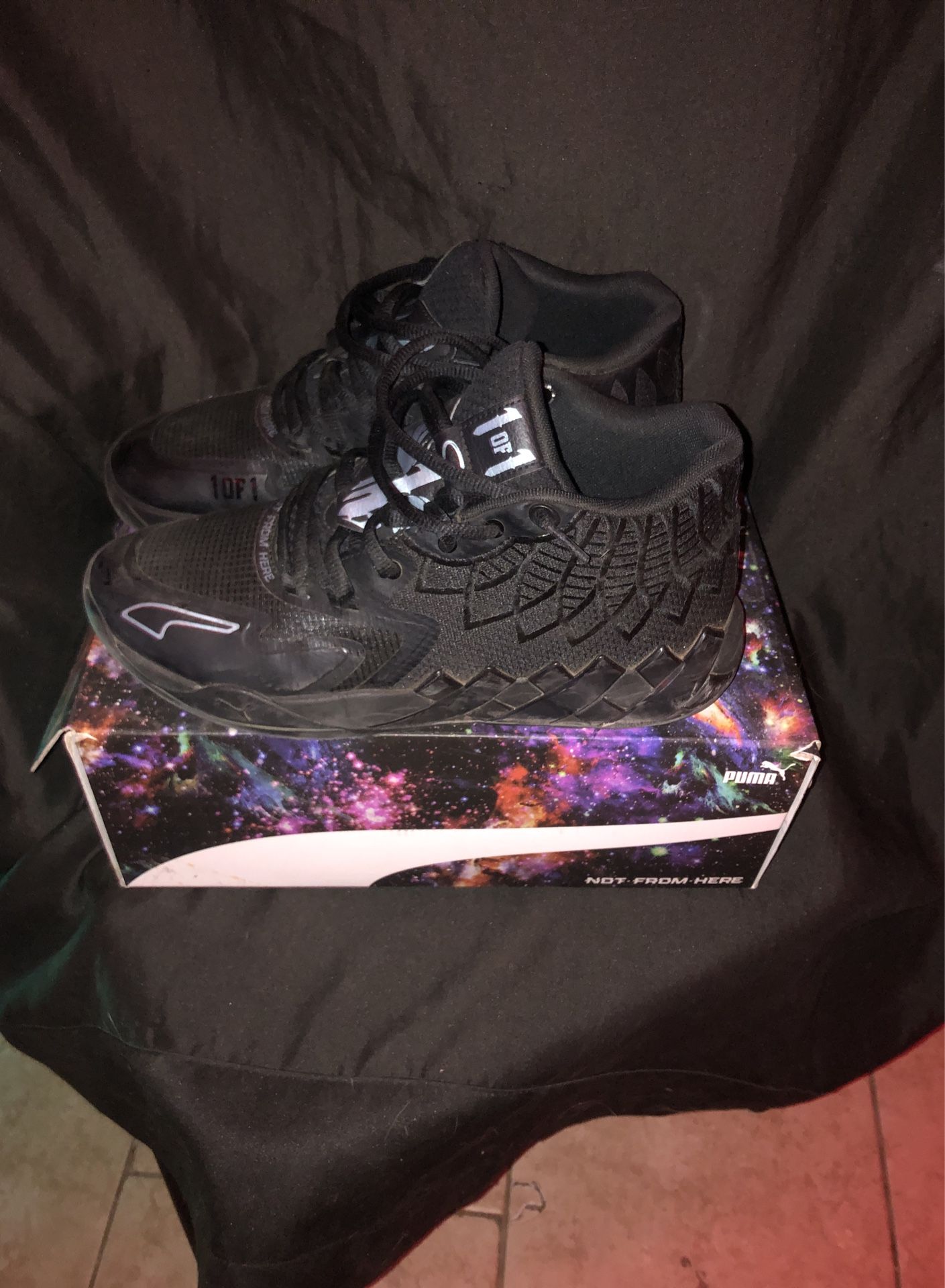 Mb.01 Iridescent Dreams