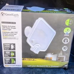 Good Earth Lighting Motion-Activated Flood Light  7000 -Lumens