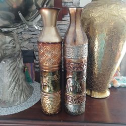 Elephant vases