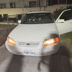 1999 Toyota Camry