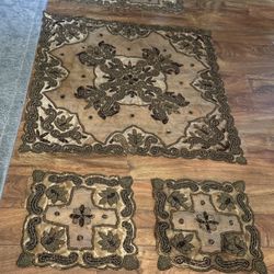Table Runner 