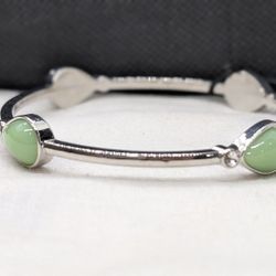 Dewdrop Dancing - Green Bracelet
