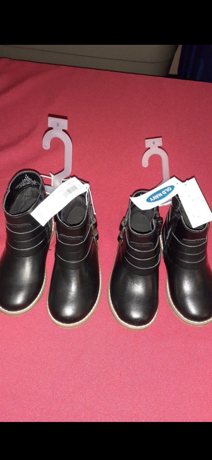 Baby girl old navy boots size 6c and 7c for $15 each firm