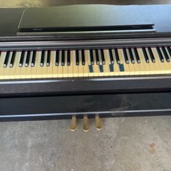 Free digital piano