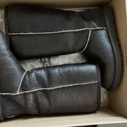 Leather Uggs 
