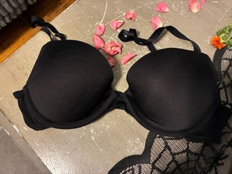 Black Push-Up Bra with Adjustable Straps
