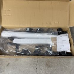 NIB Tow Hitch Bike Rack for 4 Bikes