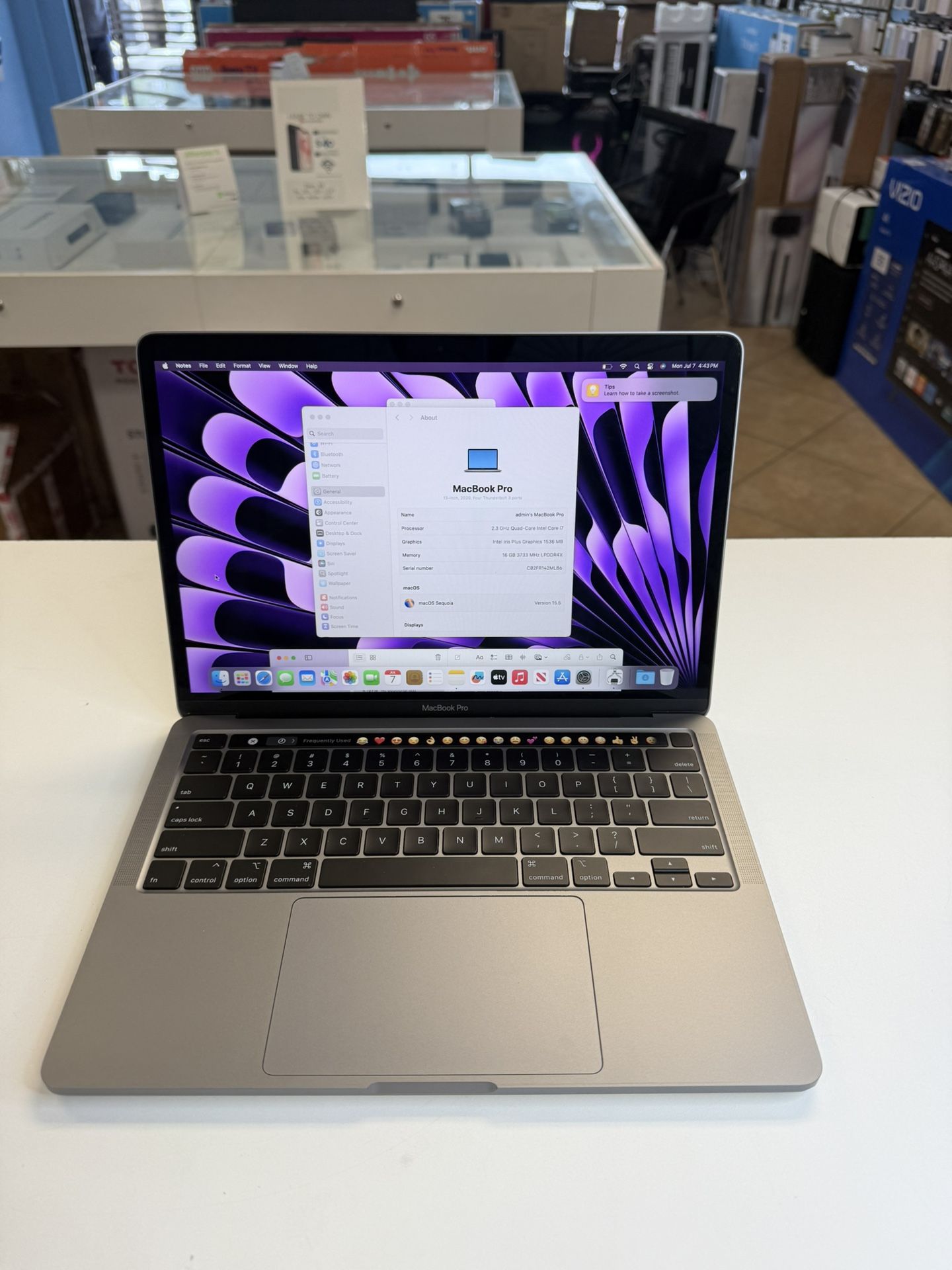 MacBook Pro Touch Bar 16gb Ram 1tb ssd with Final Cut & Logic Pro