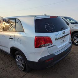 Kia Sorento Parting Out