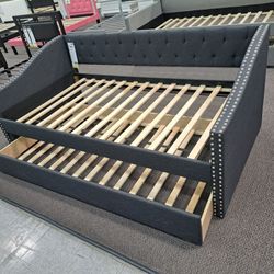 twin/twin Daybed set(mattress included:$619)