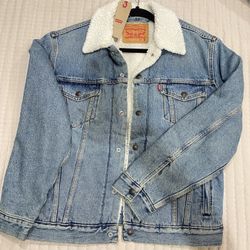 Levi’s Sherpa Trucker Jacket