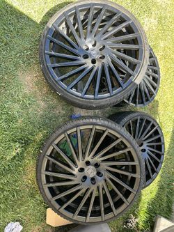 Rines 24 (blazer 2020)con 3 Llantas 