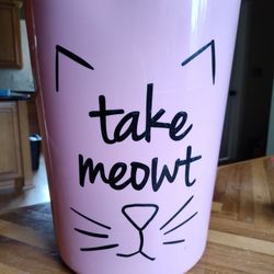 Cat Trashcan 