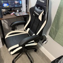 Gaming chair