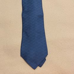 Hermès 100% Silk Tie
