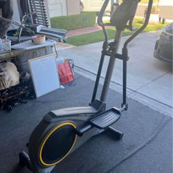 Golds Gym Elliptical 
