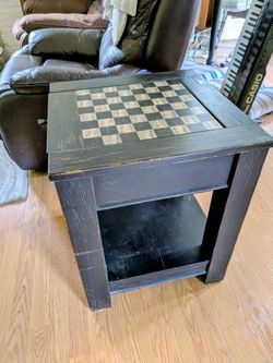 Game End Table